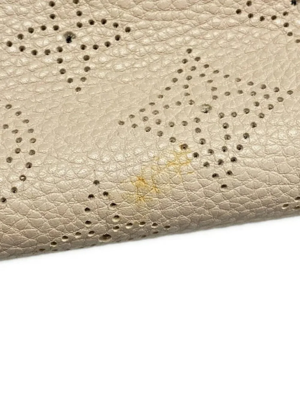 LOUIS VUITTON L M93979 Sable Mahina RC5111 Handbag